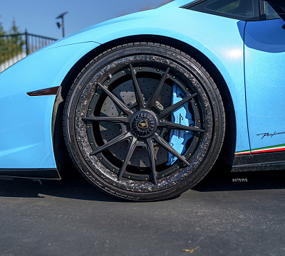 Фото дисков Savini SV10 на Lamborghini Huracan