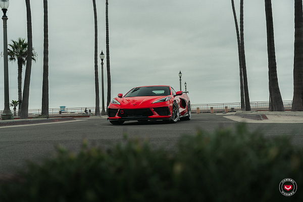 Фото дисков Vossen EVO-1 (3-Piece) Глянцевый графит на Chevrolet Corvette C8