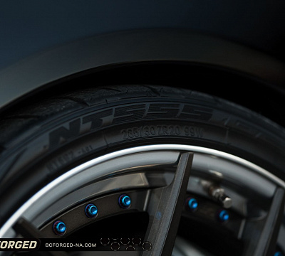 Фото дисков BC Forged HCS02 на Cadillac CTS II