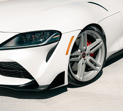 Фото дисков Vossen HF-1 на Toyota Supra A90