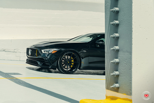 Фото дисков Vossen EVO-2 Черный глянец на Mercedes-Benz AMG GT I