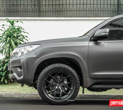 Фото дисков Vossen HF6-4 на Toyota Land Cruiser Prado 150