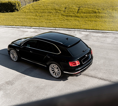 Фото дисков Anrky AN30 на Bentley Bentayga