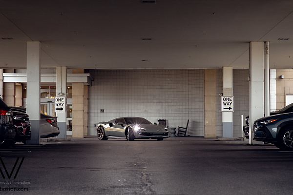 Фото дисков Brixton Forged TR05 Сатиновая бронза на Ferrari 296
