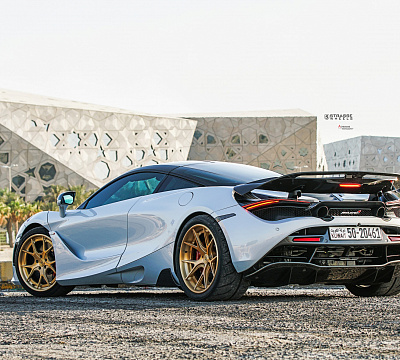 Фото дисков Strasse Wheels SM5R Deep Concave FS на McLaren 720S