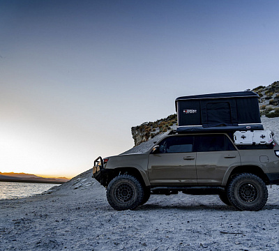 Фото дисков Black Rhino CHAMBER на Toyota 4Runner V