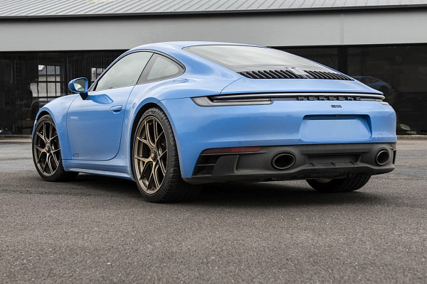 Фото дисков Bola FP2 Сатиновая бронза на Porsche 911 VIII