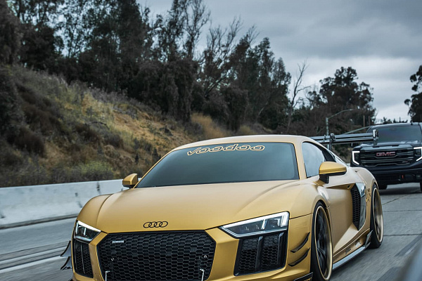 Фото дисков Brixton Forged FDE01 Черный сатин на Audi R8 (4S)