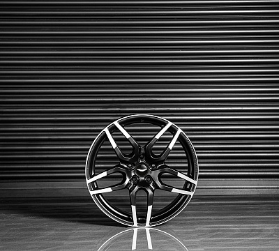 Kahn Superleggera