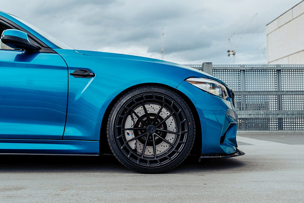 Фото дисков Bola FP3 Черный сатин на BMW 2/M2 (F22/F87)