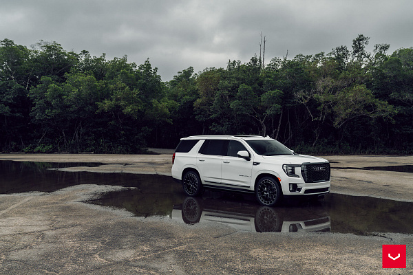 Фото дисков Vossen HFX-1 (6-Lug) Черный глянец на GMC Yukon V