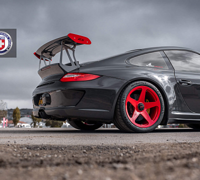Фото дисков HRE 305M на Porsche 911 VI