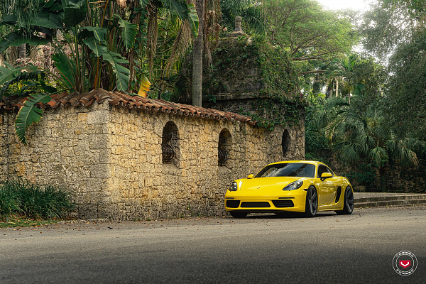 Фото дисков Vossen CG-210 Сатиновый графит на Porsche Cayman III