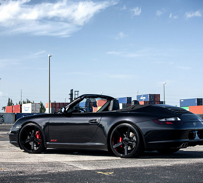 Фото дисков Vossen CV3 на Porsche 911 VI