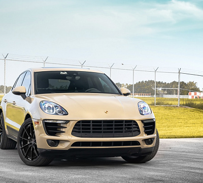 Фото дисков Savini SV-F1 на Porsche Macan I