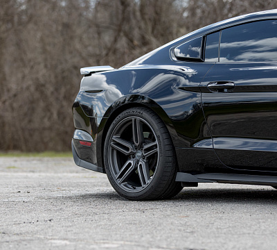 Фото дисков Vossen HF-1 на Ford Mustang VI