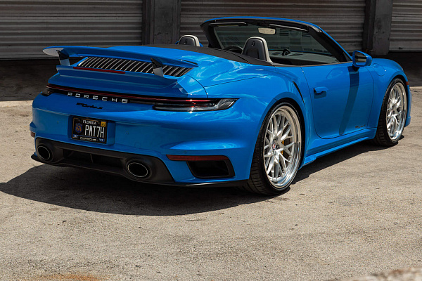 Фото дисков HRE 520 Глянцевый лак на Porsche 911 VIII