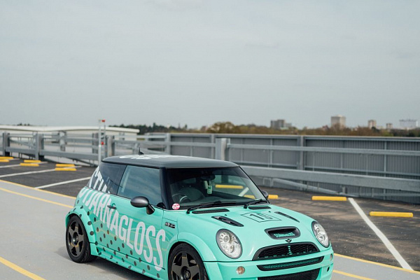 Фото дисков Bola B10 Глянцевый графит на MINI Cooper III