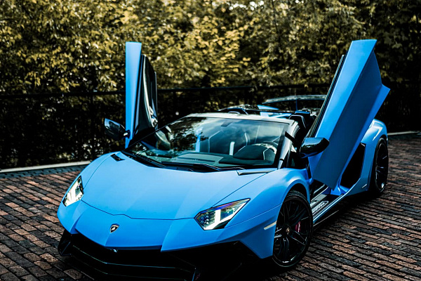 Фото дисков Brixton Forged FDE05 Черный сатин на Lamborghini Aventador