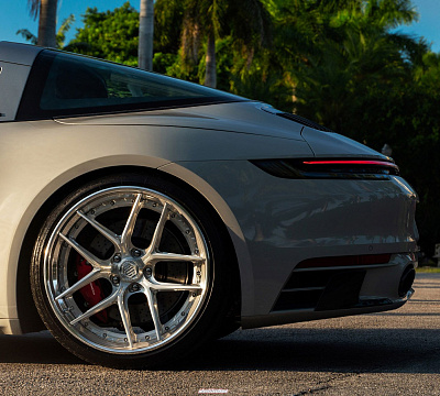 Фото дисков 1886 Wheels S007 на Porsche 911 VIII