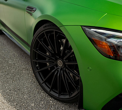 Фото дисков Brixton Forged PF15 R / RS на Mercedes-Benz AMG GT I