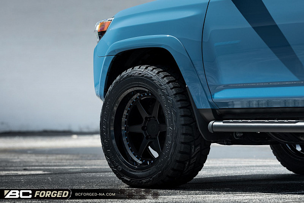 Фото дисков BC Forged LE61 // MLE61 Черный матовый на Toyota 4Runner V
