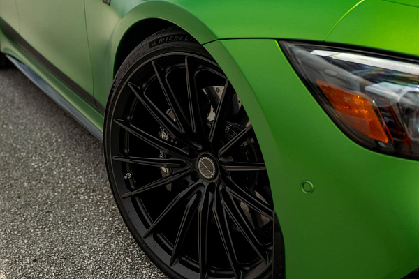 Фото дисков Brixton Forged PF15 R / RS Черный глянец на Mercedes-Benz AMG GT I