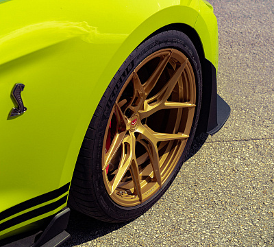 Фото дисков Vossen S21-01 на Ford Mustang VI