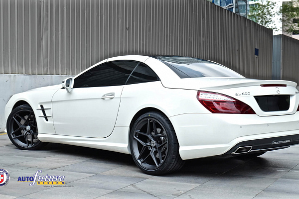 Фото дисков HRE FF11 Сатиновый графит на Mercedes-Benz SL (R231)