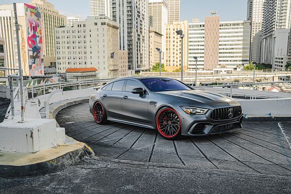 Фото дисков Strasse Wheels SV10M-RS Deep Concave FS Другой цвет на Mercedes-Benz AMG GT I