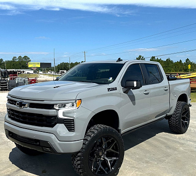 Фото дисков 4PLAY 4P06 на Chevrolet Silverado IV
