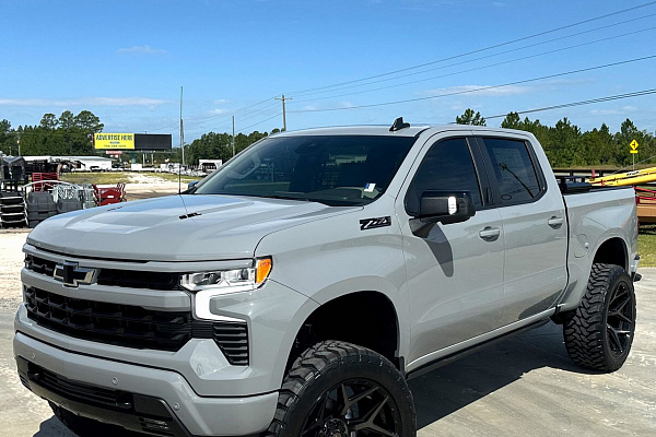 Фото дисков 4PLAY 4P06  на Chevrolet Silverado IV