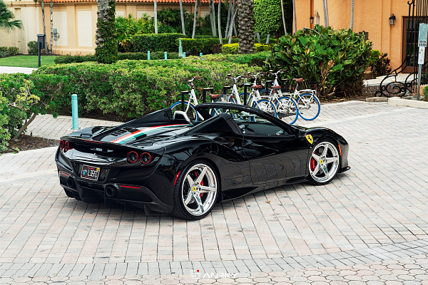 Фото дисков Anrky RS5.3 Полированный лак на Ferrari F8