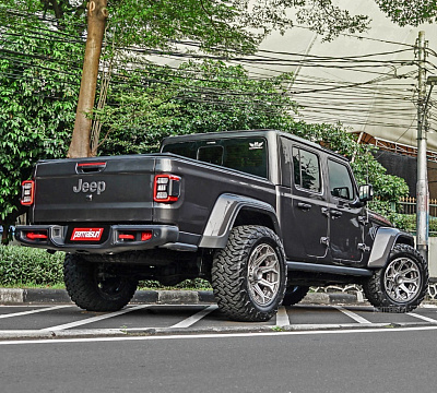 Фото дисков 4PLAY 4P80R на Jeep Gladiator II (JT)