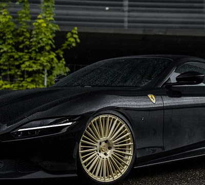 Фото дисков ST Wheels ST3 на Ferrari Roma
