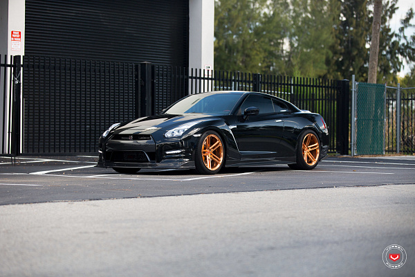 Nissan GT-R