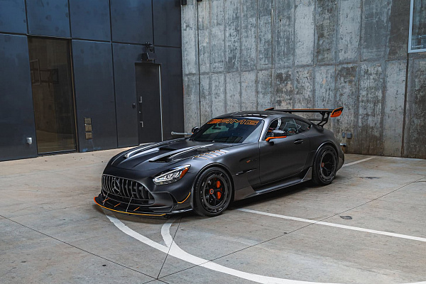 Фото дисков Brixton Forged PF7 Aerotech Черный сатин на Mercedes-Benz AMG GT I