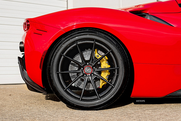 Фото дисков Savini SV10 Другой цвет на Ferrari SF90