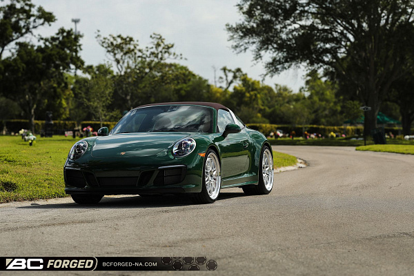 Фото дисков BC Forged LE81 // MLE81 Глянцевый лак на Porsche 911 VII