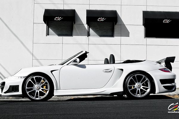 Фото дисков CEC C882 Сатиновый лак на Porsche 911 VI