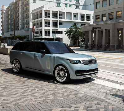 Фото дисков HRE S209H на Land Rover Range Rover V