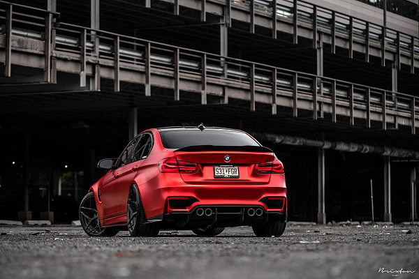 Фото дисков Brixton Forged PF5 Сатиновый темный лак на BMW 3/M3 (F3x/F80)
