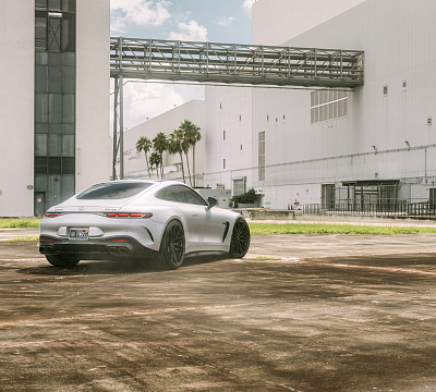 Фото дисков Vossen VPS-4 на Mercedes-Benz AMG GT II