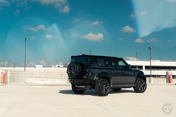 Фото дисков Vossen UV-X Матовый графит на Land Rover Defender II