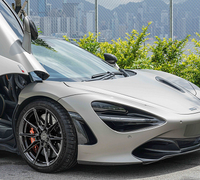 Фото дисков Vossen EVO-2R на McLaren 720S