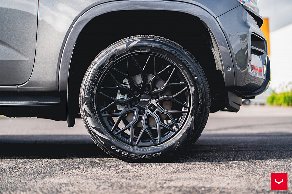 Фото дисков Vossen HF6-3 Черный сатин на  Volkswagen Amarok II