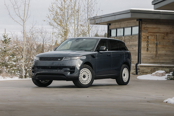 Фото дисков Black Rhino AWOL Белый сатин на Land Rover Range Rover V