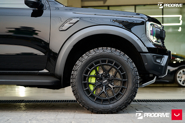 Фото дисков Vossen HFX-1 (6-Lug) Черный глянец на Ford Ranger T6.2
