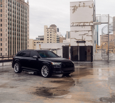 Фото дисков Vossen HFX-2 (5-Lug) на Audi Q7 (4M)