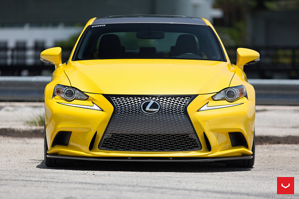 Фото дисков Vossen CV3 Глянцевый графит на Lexus IS II